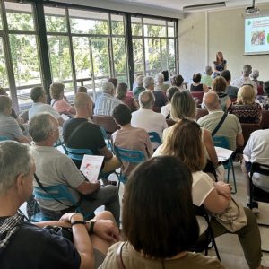 Las familias visitan los nuevos Centros Ocupacionales