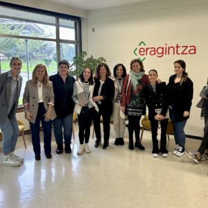 Profesionales del Servicio de Discapacidad de la Diputación Foral de Bizkaia visitan los centros ocupacionales de Eragintza